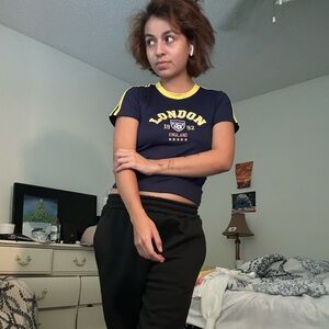 London cropped t shirt